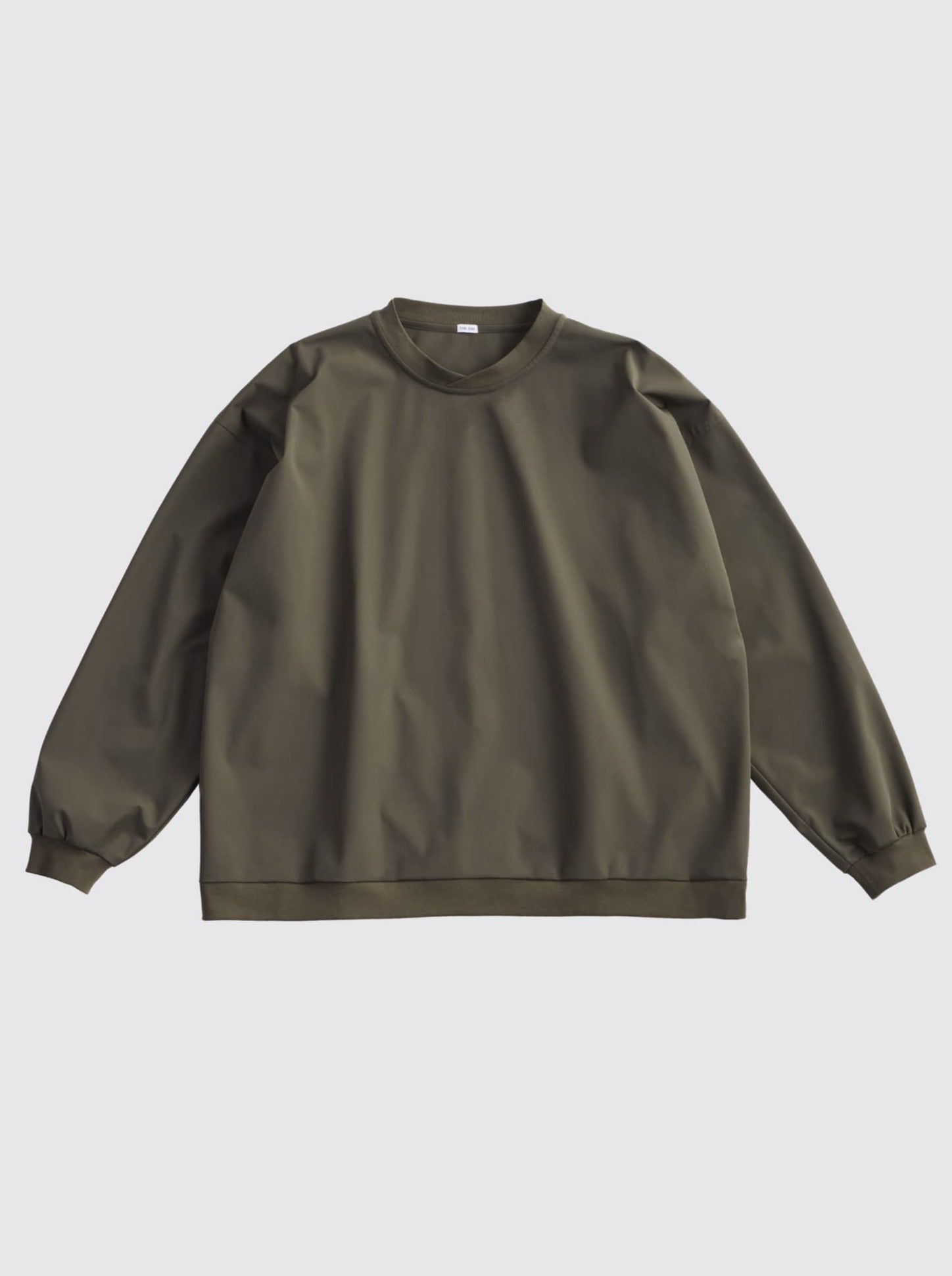 the day NYLON STRETCH CREWNECK ザデイ¥33000 the day NYLON STRETCH CREWNECK ザデイ¥33000